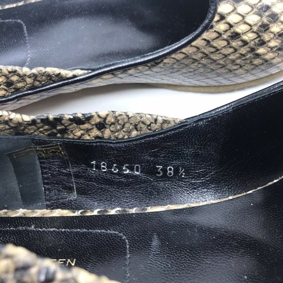 Dries Van Noten Embossed Python Flats 38.5 Pointed - Picture 7 of 12